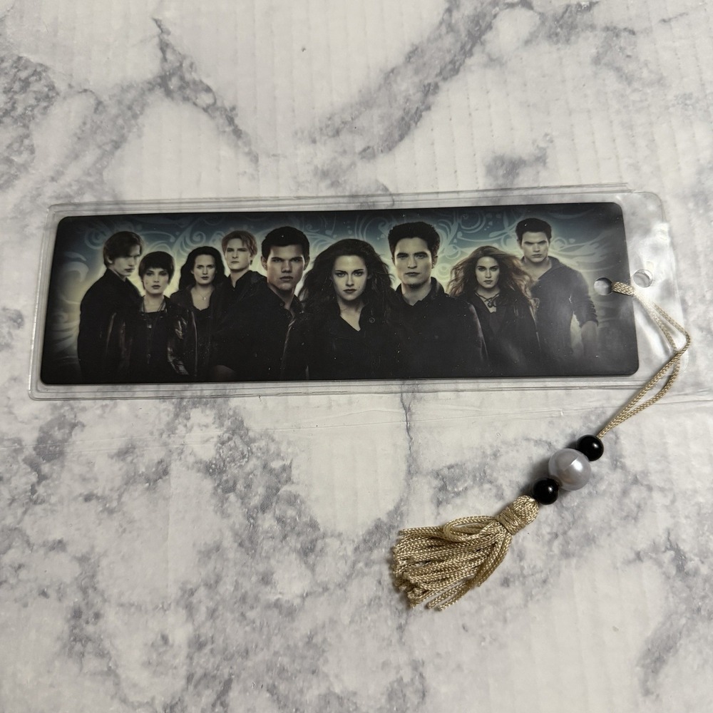 2012 Vintage NECA Twilight Saga Breaking Dawn Part 2 Collectible Bookmark